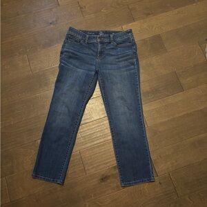 St. John's Bay Women's Petite Size 8P Short Straight Leg Dark Wash Stretch Jeans